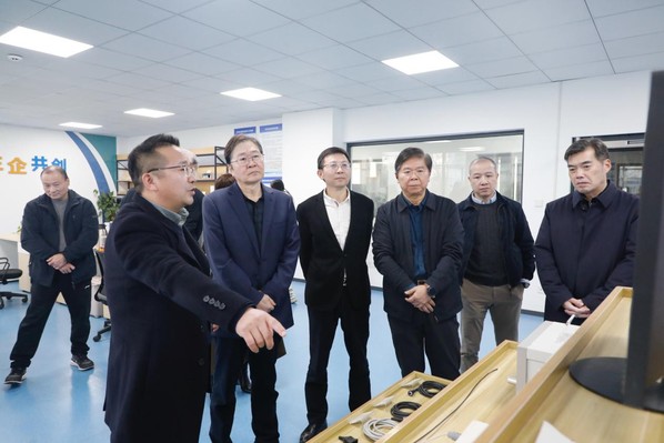 省民政事业发展促进会会长尚清一...